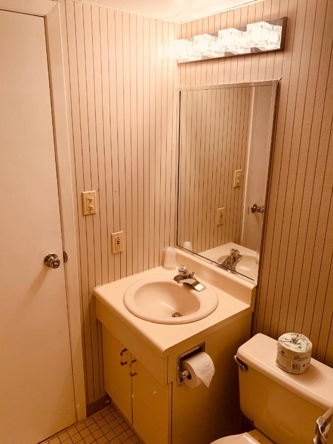 Coliseum Inn & Suites - Garden City Long Island East Meadow Kültér fotó